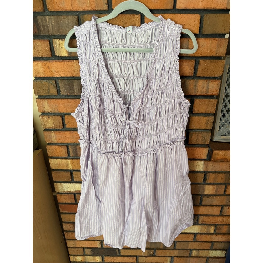 Old Navy Womens 2X Purple Striped Smocked Sleeveless Peplum Top with Pockets